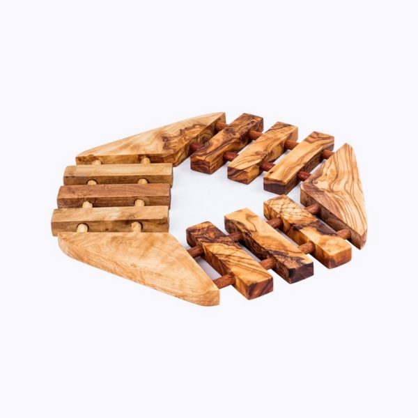 Hexagonal-Trivet-olive-wood-satix